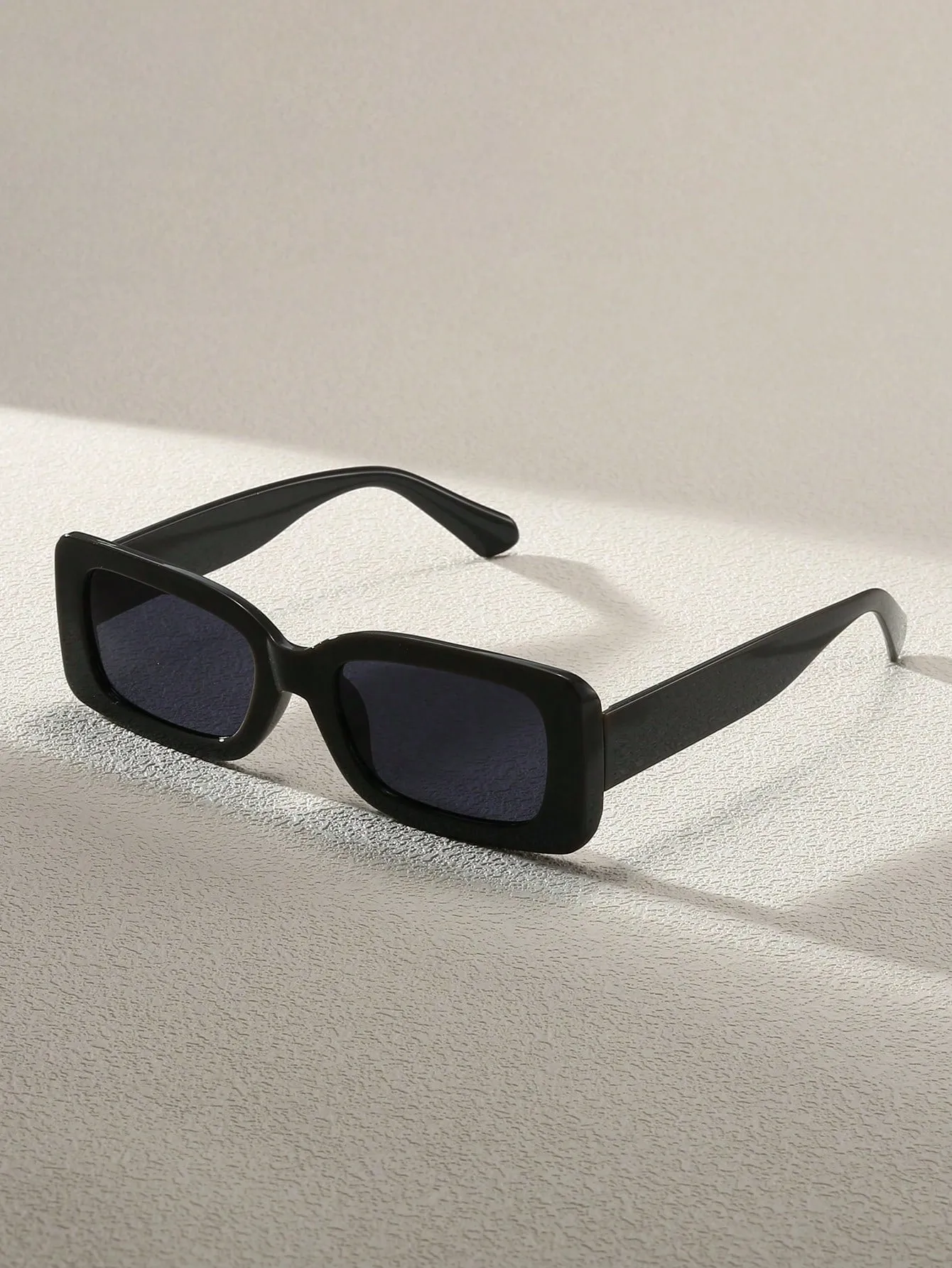 1pc Fashionable Trendy Black Square Frame Unisex Large Frame Y2K Personality Summer Beach Sunglasses Shades Accessories