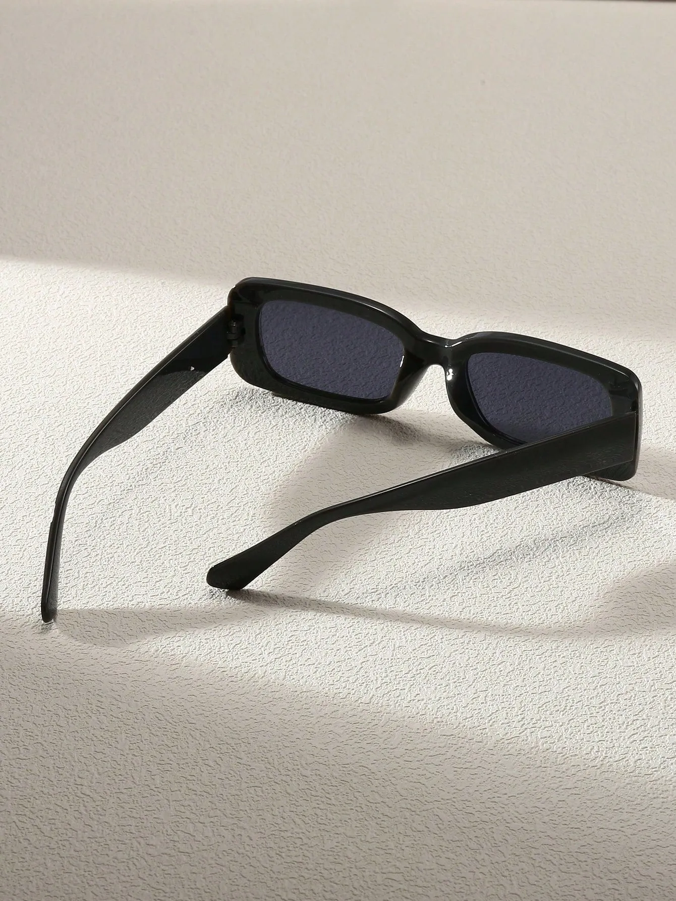 1pc Fashionable Trendy Black Square Frame Unisex Large Frame Y2K Personality Summer Beach Sunglasses Shades Accessories
