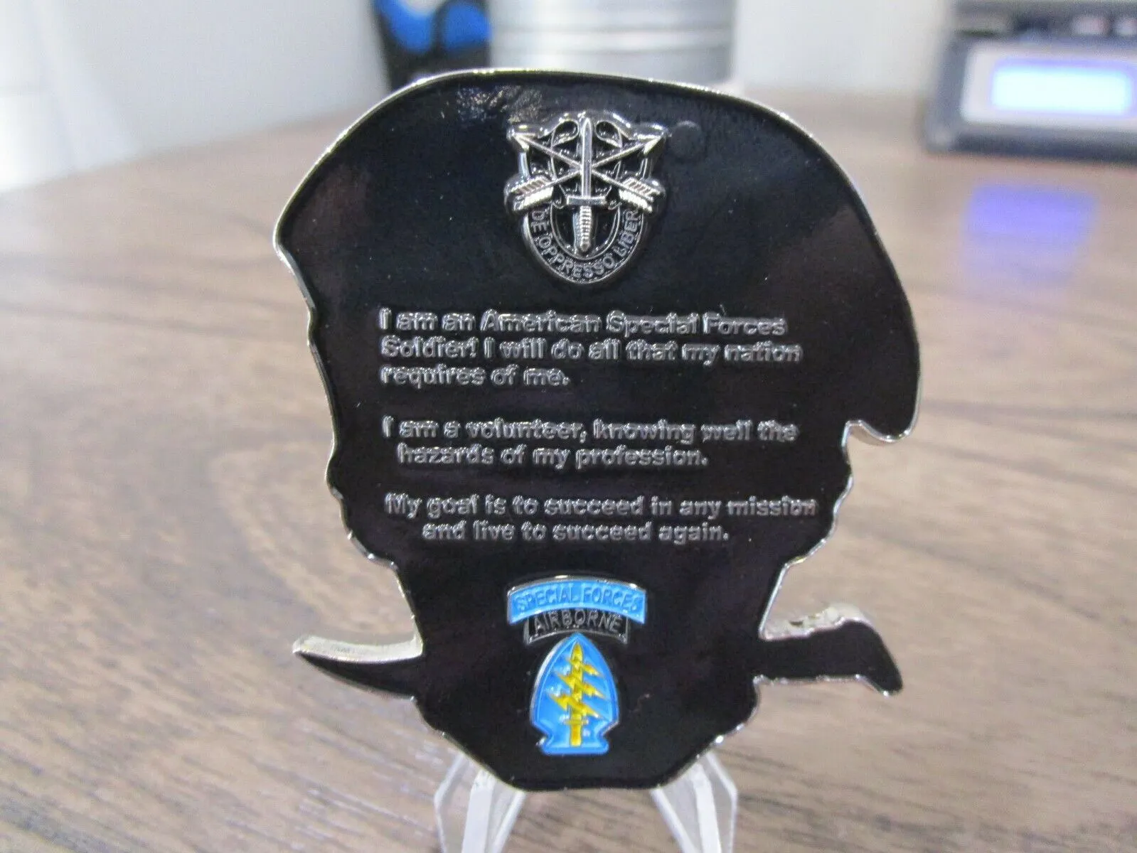 2 US Army Special Forces Challenge Coins Green Berets Creed & 75th Ranger RGT