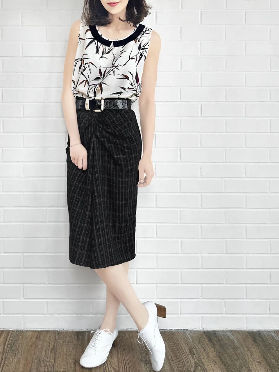 Breezy Print Contrasted Collar Tank Sleeveless Longline Top