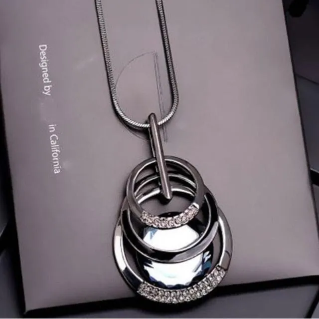 Long Pendant Necklaces