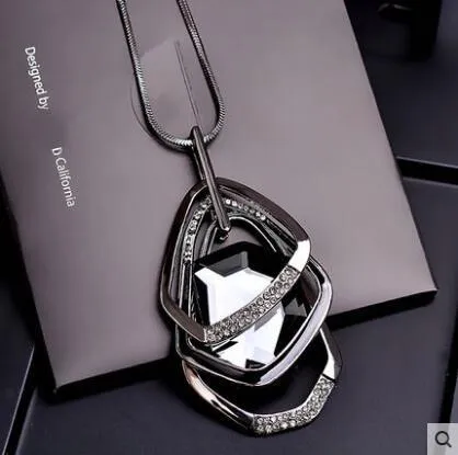 Long Pendant Necklaces