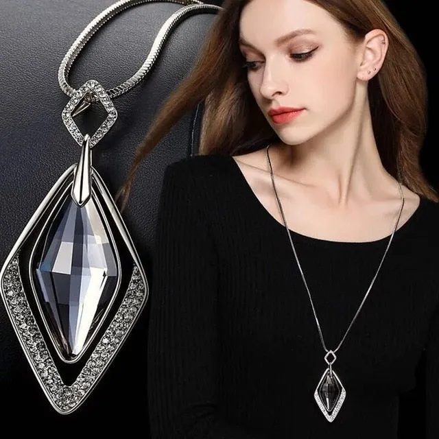 Long Pendant Necklaces