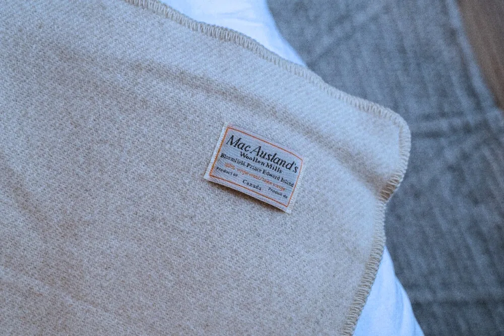 MacAuslands Woolen Mills Blankets - King - 96" x 104"