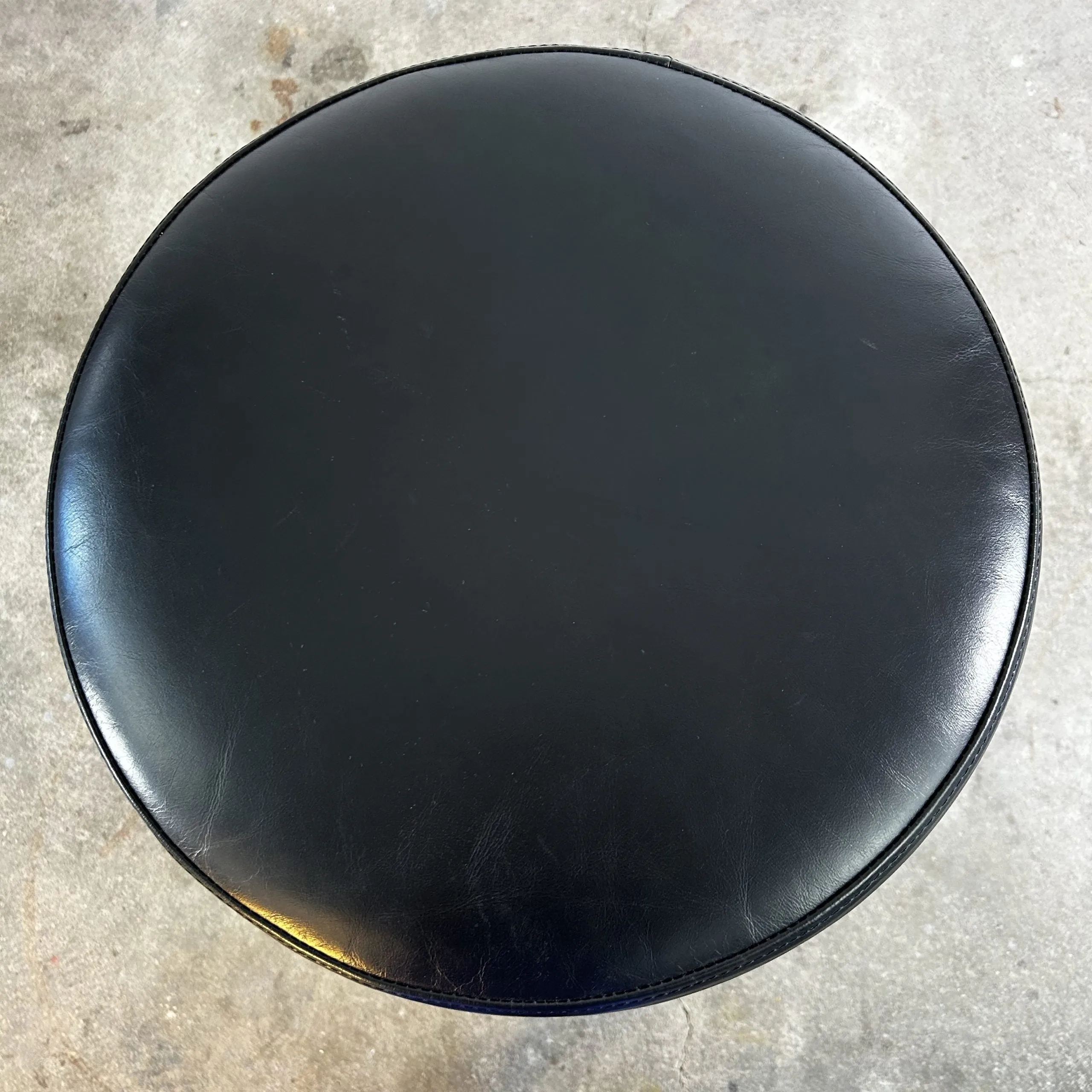 Pottery Barn Bar Stool, Swivel, Black Iron Base, Leather Round Cushion