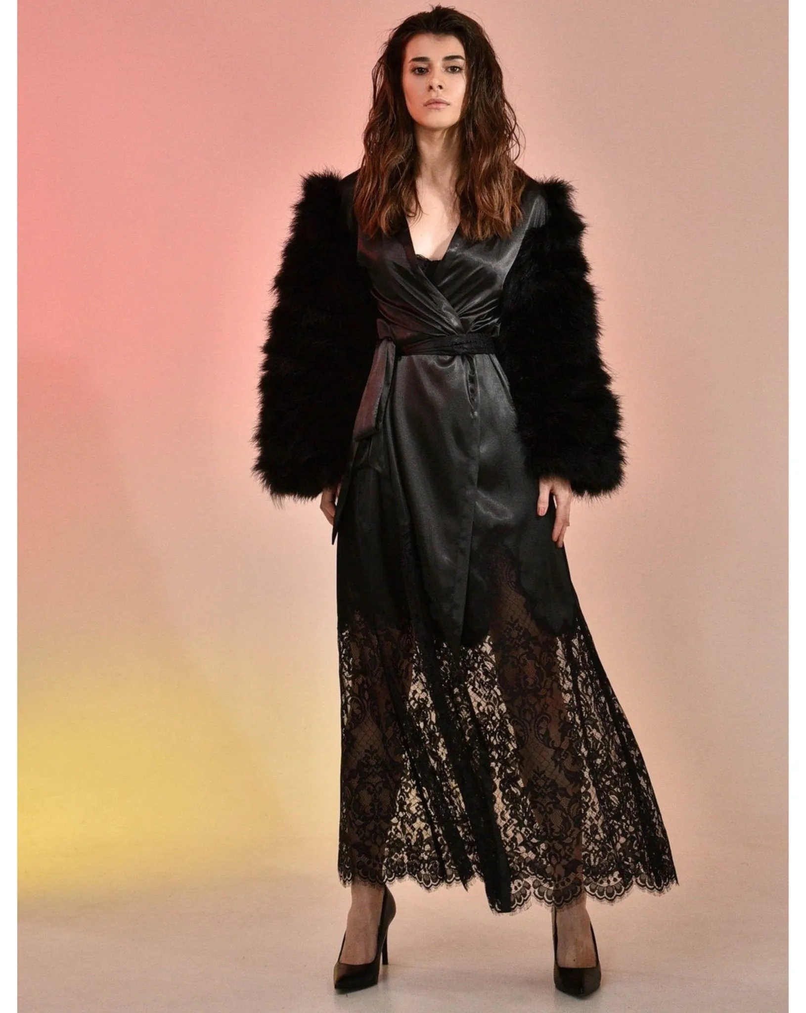 Queen Of Spades Old Hollywood Feather Robe