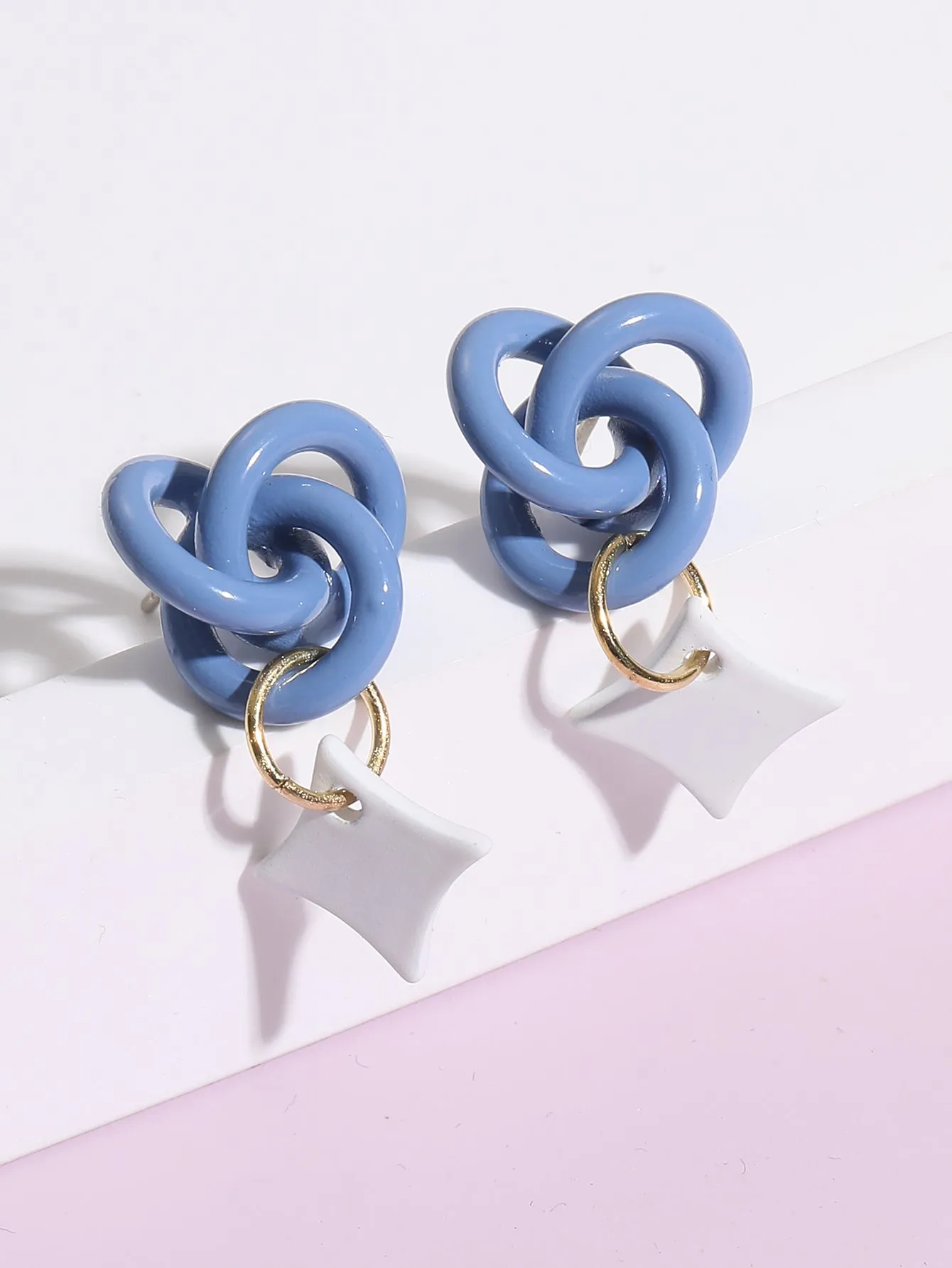 Simple and sweet geometric style blue spiral shaped earrings *great gift idea*