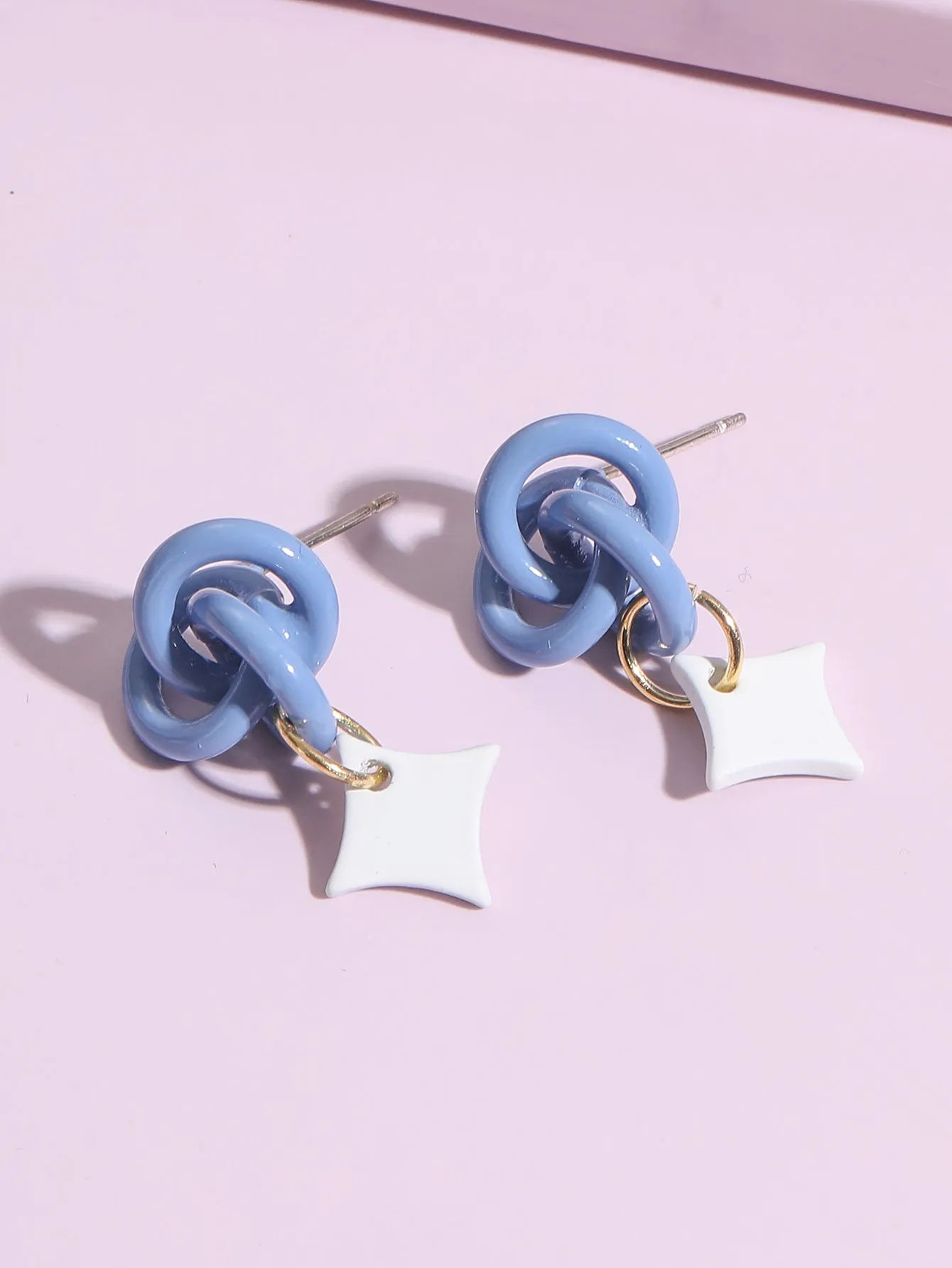 Simple and sweet geometric style blue spiral shaped earrings *great gift idea*