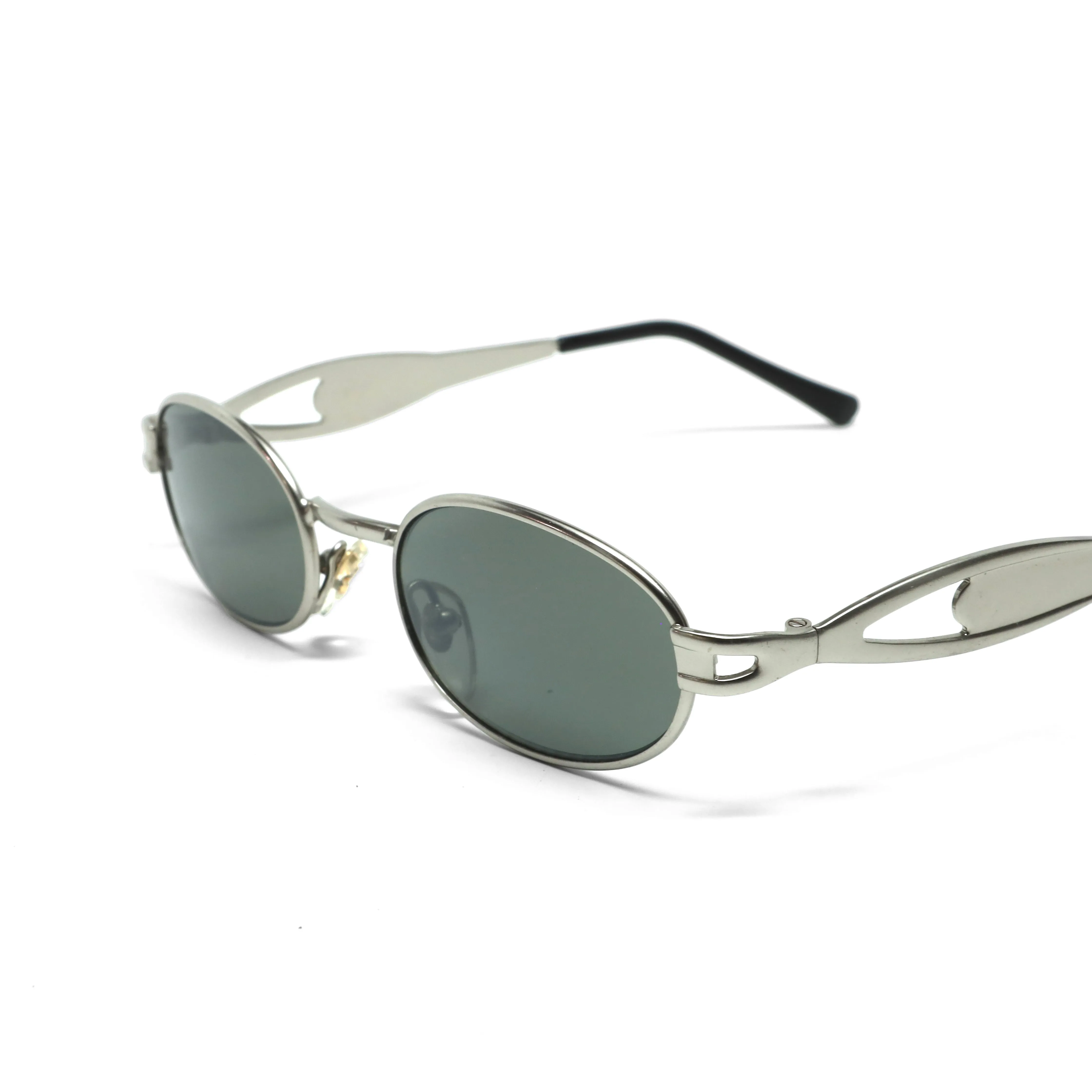 //Style M028//Mini Pharaoh 90s Deadstock Santa Fe Oval Sunglasses - Silver