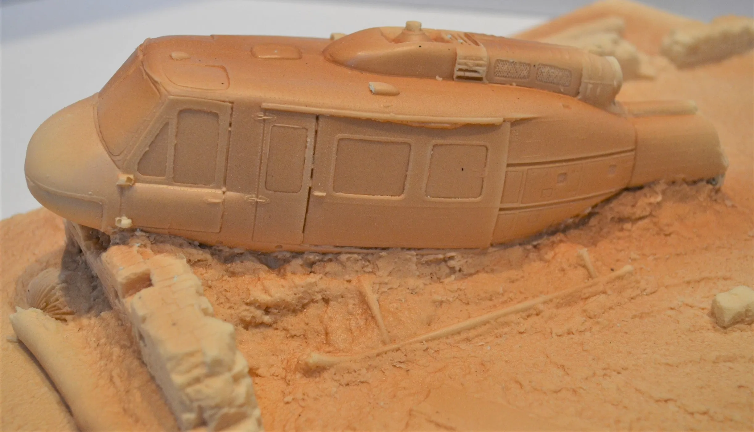 Toy Soldiers of San Diego Unpainted Vietnam Crashed Huey TS213UN