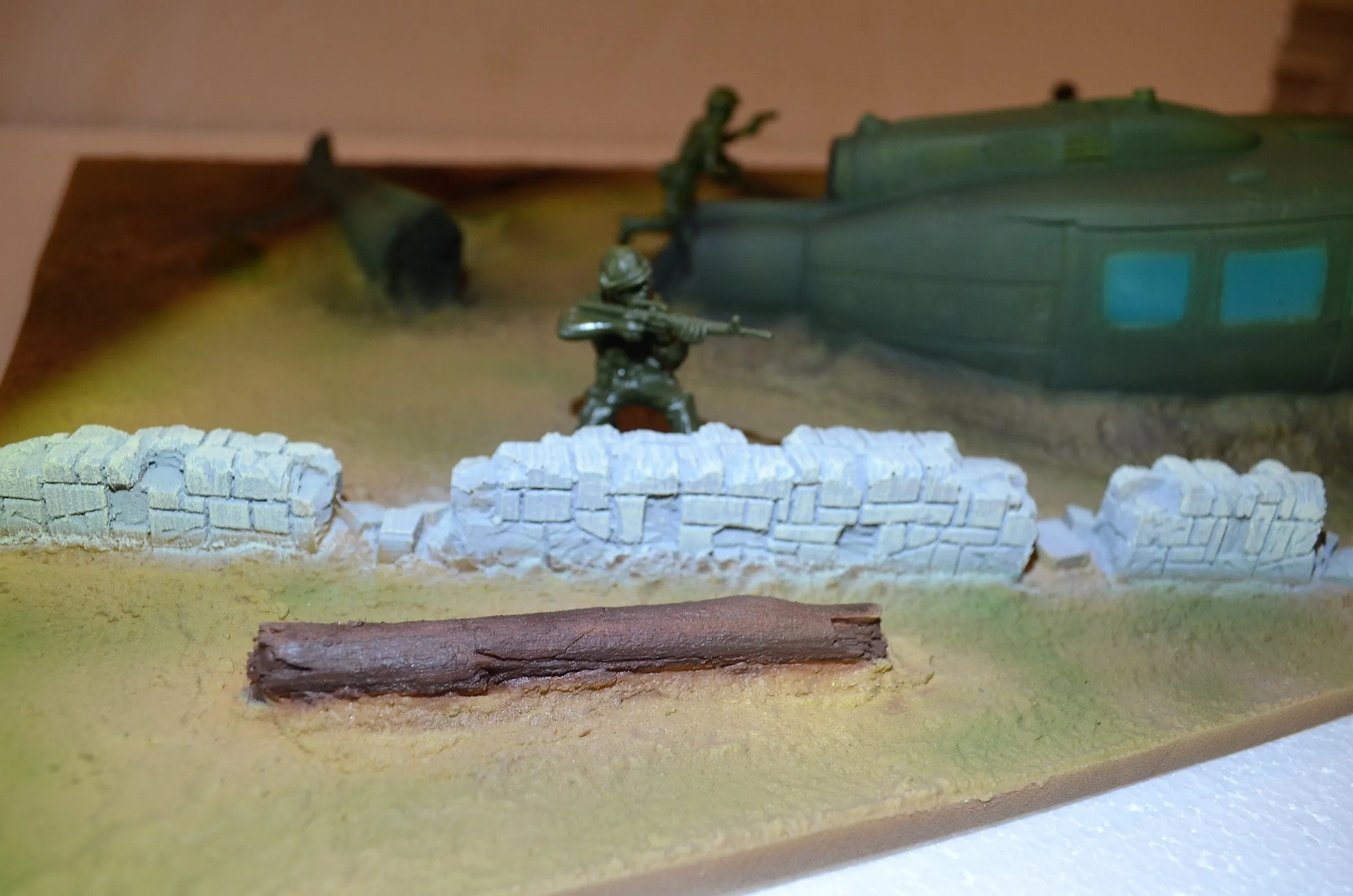 TSSD Crashed Vietnam Huey Painted TS213P